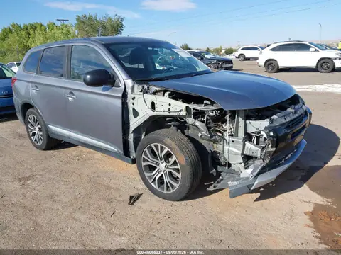 JA4AZ2A38HZ037975 — 2017 Mitsubishi Outlander ES, Передняя часть (Front End), фото до ремонта
