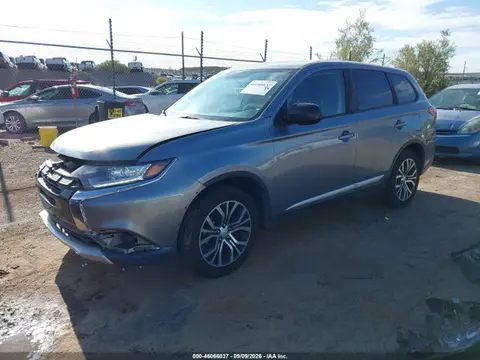 2017 Mitsubishi Outlander Es VIN JA4AZ2A38HZ037975 фото 2