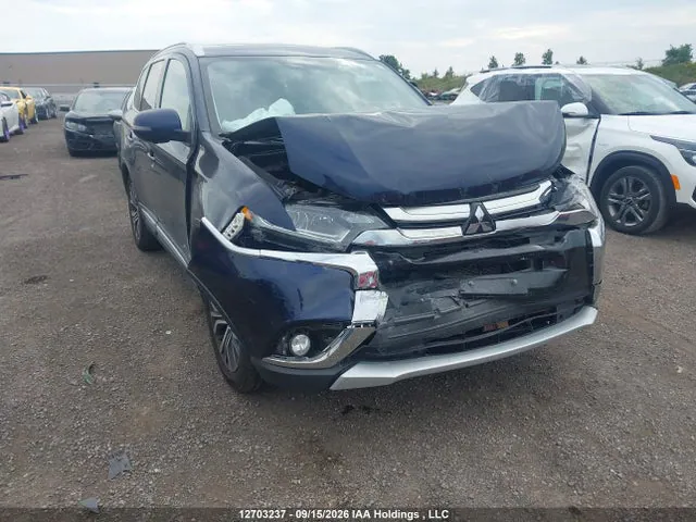 2018 Mitsubishi Outlander Es VIN JA4AZ2A32JJ600796 фото 1
