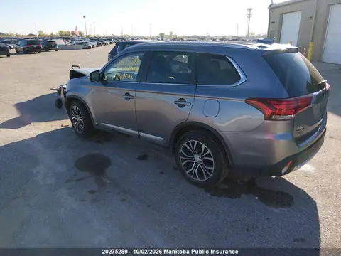 2018 Mitsubishi Outlander Es VIN JA4AZ2A34JZ603023 фото 3