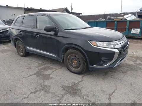 JA4AZ2A38KZ604614 — 2019 Mitsubishi Outlander ES, Repossession, фото до ремонта