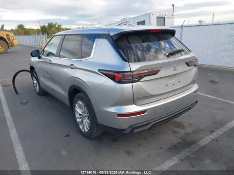 2025 Mitsubishi Outlander Es VIN JA4J4UA83SZ626915 фото 3