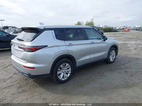 2025 Mitsubishi Outlander Es VIN JA4J4UA88SZ626408 фото 4