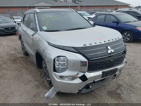 JA4J4WA84RZ615668 — 2024 Mitsubishi Outlander GT/GT Noir/GT Premium, Roll Over, фото до ремонта
