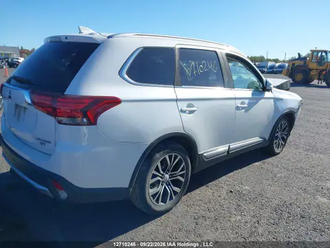 2017 Mitsubishi OUTLANDER GT VIN JA4JZ4AXXHZ600670 фото 4