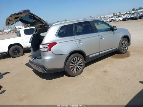 2020 Mitsubishi Outlander Le 2.4/se 2.4/sel 2.4/sp 2.4 VIN JA4AD3A33LZ036648 фото 4
