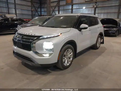2025 Mitsubishi Outlander Le S-awc/se S-awc/sel S-awc VIN JA4J4VA8XSZ625444 фото 2