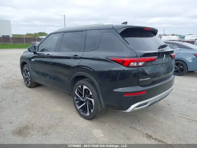 JA4T5WA90SZ628292 — 2025 Mitsubishi Outlander Phev GT S-AWC/Noir S-AWC, фото 3 с аукциона IAAI 13.10.2026, Подтопление