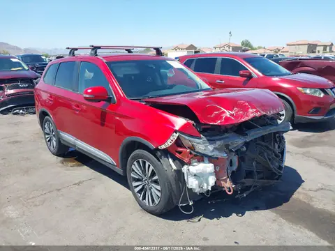 JA4AD3A31LZ007892 — 2020 Mitsubishi Outlander SE 2.4, Передняя часть (Front End), фото до ремонта