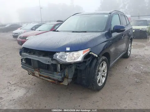 2014 Mitsubishi Outlander Se VIN JA4JZ3AX1EZ604306 фото 2