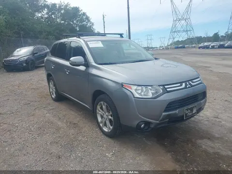 JA4AZ3A39EZ018353 — 2014 Mitsubishi Outlander SE, Естественный износ (Normal Wear & Tear), фото до ремонта