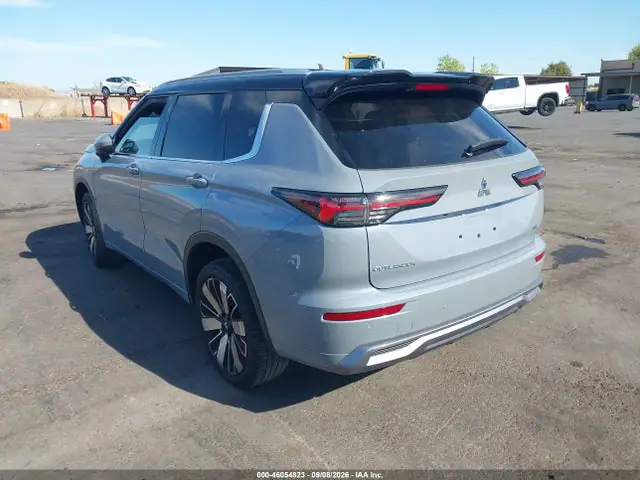 JA4J3WA87SZ012867 — 2025 Mitsubishi Outlander SEL 2.5 2WD, фото 3 с аукциона IAAI 14.10.2026, Правый бок