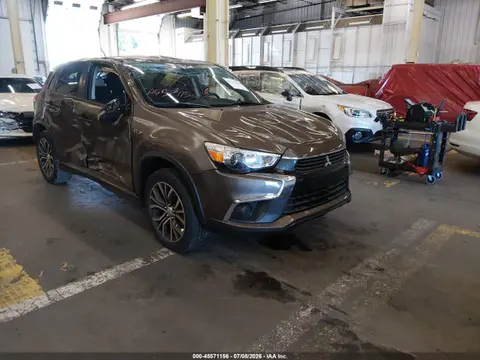 JA4AP3AW0GZ059909 — 2016 Mitsubishi Outlander Sport 2.4 ES, Опрокидывание (Rollover), фото до ремонта