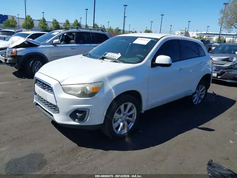 2015 Mitsubishi Outlander Sport Es VIN 4A4AP3AU1FE048243 фото 2