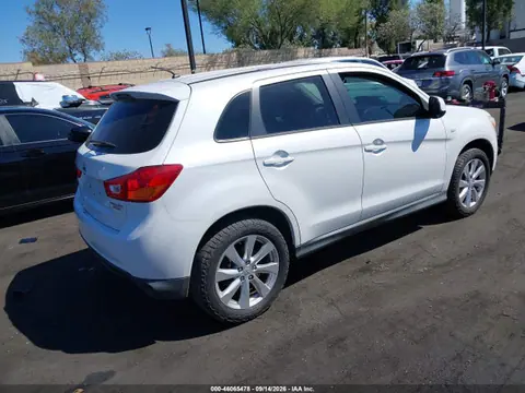 2015 Mitsubishi Outlander Sport Es VIN 4A4AP3AU1FE048243 фото 4