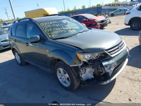 JA4LS21W19Z604777 — 2009 Mitsubishi Outlander, Передняя часть, фото до ремонта
