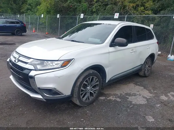 JA4AD2A39GZ025265 — 2016 Mitsubishi Outlander, фото 2 с аукциона IAAI, Левый бок