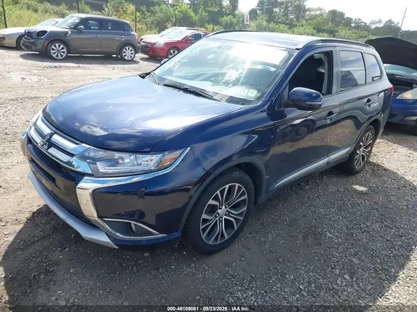 JA4AZ3A35GZ026176 — 2016 Mitsubishi Outlander, фото 2 с аукциона IAAI 07.10.2026, Естественный износ
