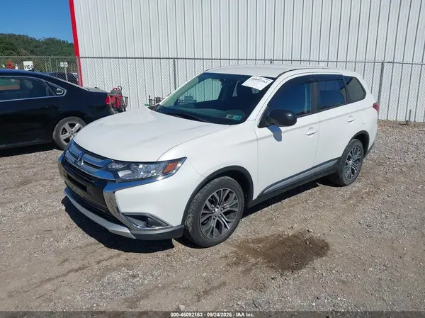 2017 MITSUBISHI OUTLANDER VIN JA4AZ2A39HZ057586 фото 2