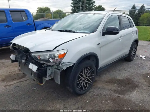 2017 MITSUBISHI OUTLANDER VIN JA4AR3AU7HZ038646 фото 2
