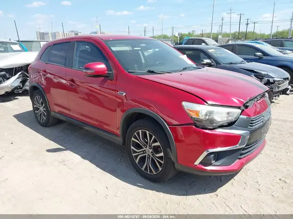 JA4AP3AU1HZ046960 — 2017 Mitsubishi Outlander, Передняя часть (Front End), фото до ремонта