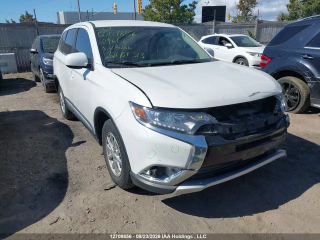 2018 Mitsubishi Outlander VIN JA4AZ2A3XJZ609666 фото 1