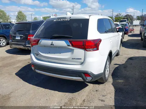 2018 Mitsubishi Outlander VIN JA4AZ2A3XJZ609666 фото 4