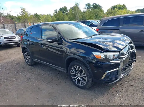 JA4AR3AU9JU022130 — 2018 Mitsubishi Outlander, Передняя часть (Front End), фото до ремонта