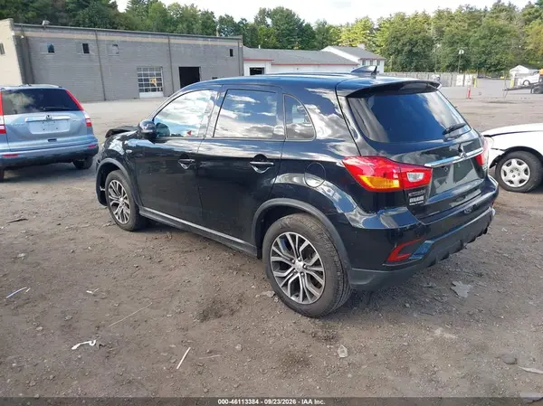 JA4AR3AU9JU022130 — 2018 Mitsubishi Outlander, фото 3 с аукциона IAAI, Передняя часть