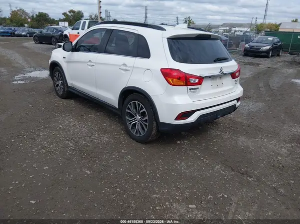 2018 MITSUBISHI OUTLANDER VIN JA4AR4AW9JU017159 фото 3