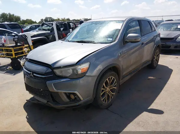 JA4AP3AW6JZ036528 — 2018 Mitsubishi Outlander, фото 2 с аукциона IAAI, Передняя часть