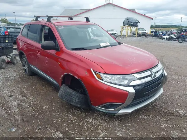 JA4AZ2A32JZ004721 — 2018 Mitsubishi Outlander, Левый бок (Left Side), фото до ремонта