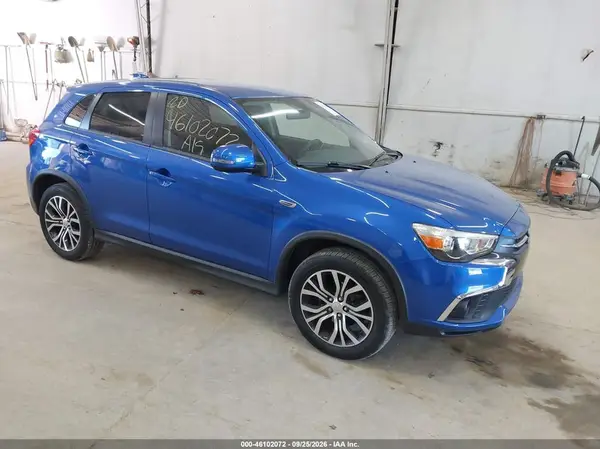 JA4AR3AU9KU020606 — 2019 Mitsubishi Outlander, Град (Hail), фото до ремонта