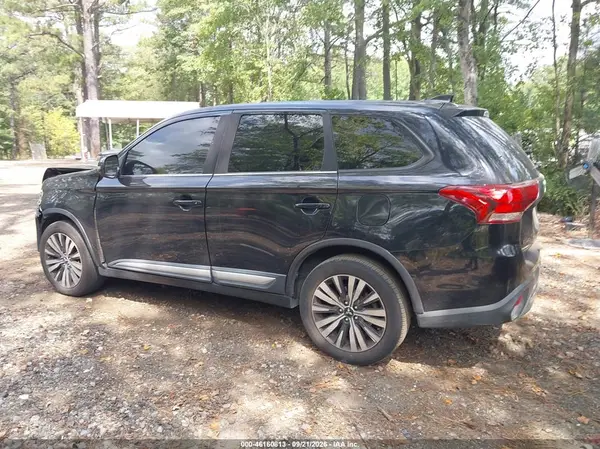 JA4AZ3A35KZ044766 — 2019 Mitsubishi Outlander, фото 3 с аукциона IAAI, Передняя часть