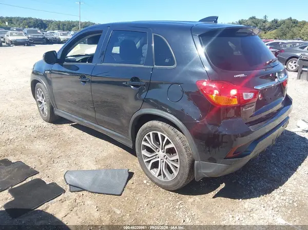 JA4AR3AU4KU024417 — 2019 Mitsubishi Outlander, фото 3 с аукциона IAAI, Передняя часть справа