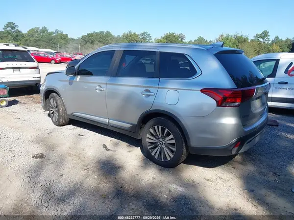 JA4AZ3A39KZ021118 — 2019 Mitsubishi Outlander, фото 3 с аукциона IAAI, Передняя часть