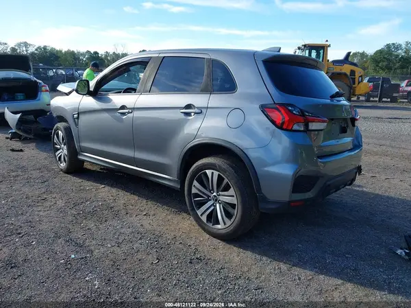 JA4ARUAU3MU007147 — 2021 Mitsubishi Outlander, фото 3 с аукциона IAAI, Передняя часть