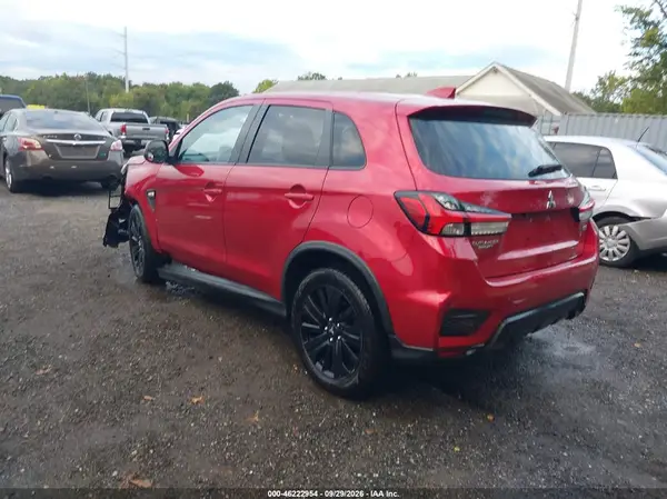 JA4APUAUXMU030978 — 2021 Mitsubishi Outlander, фото 3 с аукциона IAAI, Передняя часть