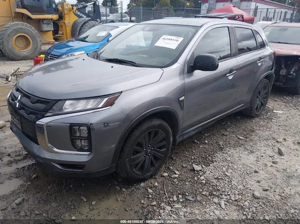 JA4ARUAU8NU013706 — 2022 Mitsubishi Outlander, фото 2 с аукциона IAAI, Задняя часть слева