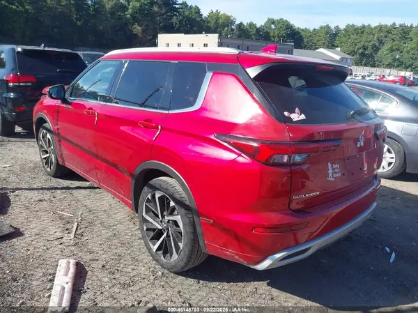 JA4J4VA88NZ043332 — 2022 Mitsubishi Outlander, фото 3 с аукциона IAAI, Передняя часть