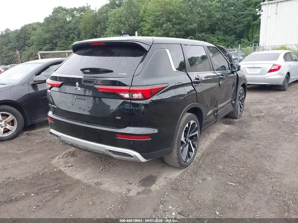 JA4J4UA89PZ008280 — 2023 Mitsubishi Outlander, фото 4 с аукциона IAAI 13.10.2026, Правый бок