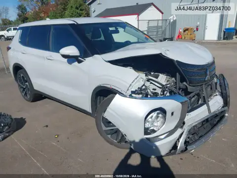 JA4J4UA83PZ034700 — 2023 Mitsubishi Outlander, Передняя часть, фото до ремонта