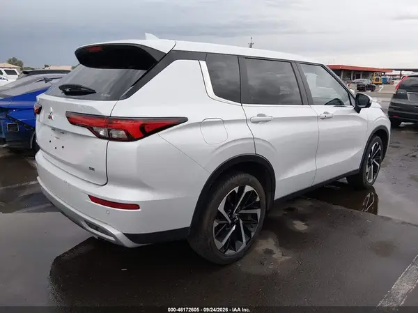 JA4J4VA82RZ082021 — 2024 Mitsubishi Outlander, фото 4 с аукциона IAAI, Передняя часть слева
