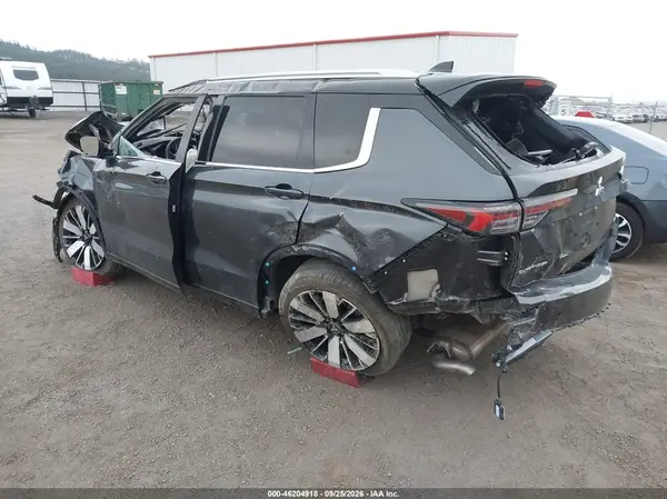 JA4J4WA88SZ038603 — 2025 Mitsubishi Outlander, фото 3 с аукциона IAAI, Опрокидывание