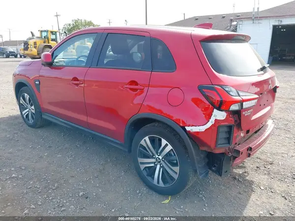 JA4ARUAU1TU005301 — 2026 Mitsubishi Outlander, фото 3 с аукциона IAAI 07.10.2026, Задняя часть
