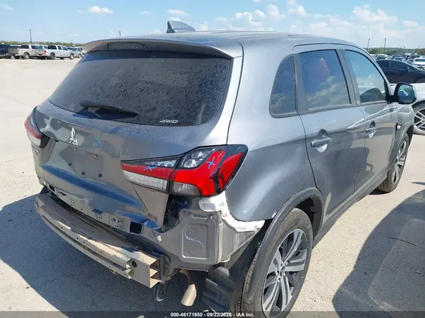 JA4ARUAU3TU020155 — 2026 Mitsubishi Outlander, фото 4 с аукциона IAAI 28.09.2026, Задняя часть