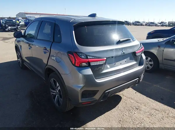 JA4ARUAU0TU004351 — 2026 Mitsubishi Outlander, фото 3 с аукциона IAAI 29.09.2026, Повреждение двигателя