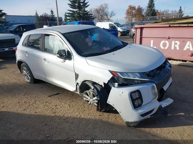 JA4AJ4AW3LU602491 — 2020 Mitsubishi Rvr SE/SEL/Limited/GT, Передняя часть справа (Right Front), фото до ремонта