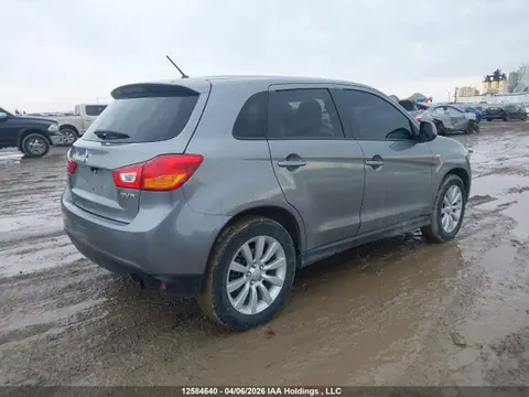 2014 Mitsubishi RVR SE VIN 4A4AJ3AU0EE601559 фото 4