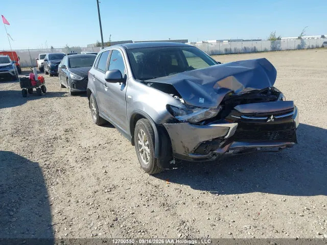 2018 Mitsubishi RVR SE VIN JA4AJ3AU1JU603077 фото 1
